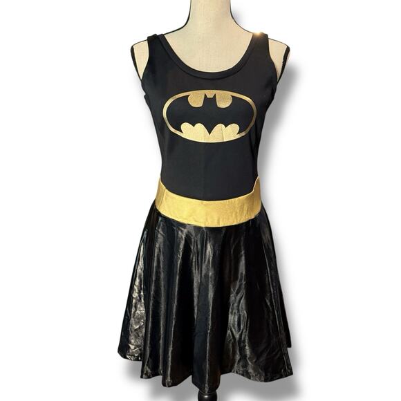 Batman DC Comics Women's Mini Dress Halloween Costume Cosplay Fit Flare Skater M - Picture 1 of 7